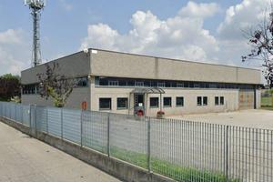 Capannone adibito a laboratorio di 750 mq. €.300mi