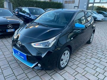 Toyota Aygo 1.0 VVT-i 72 CV 5 porte x-cool