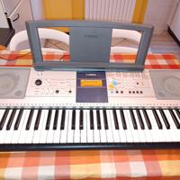 Tastiera Yamaha YPT 320