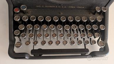 macchina da scrivere Olivetti M40 