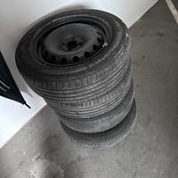 Cerchioni e gomme punto fiat