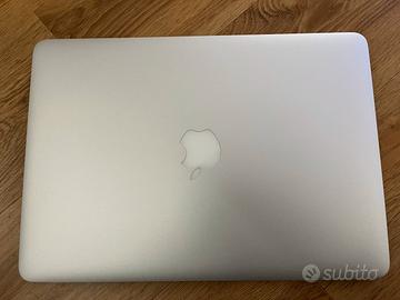 Apple MacBook Air (13-inch, 2017) - FVFWJJS7J1WK