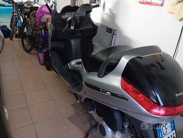 Piaggio x8 125