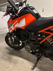 KTM duke 125 2017