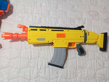 Fucili e pistole Nerf