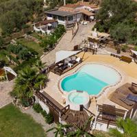 Location esclusiva con Piscina a sfioro