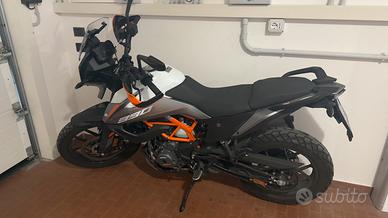 KTM 390 adventure abs del giugno 2024