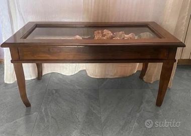 Tavolino da salotto con vetro