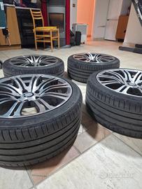 Gomme e Cerchi BMW 215 35 18 / 245 40 18