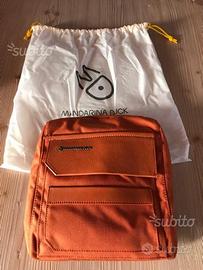 Stupendo borsello Mandarina Duck NUOVO