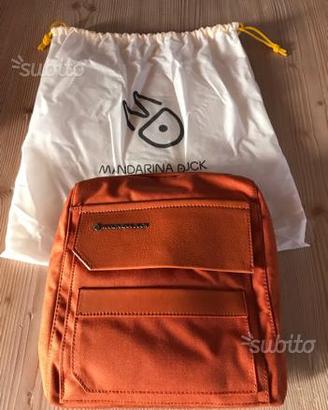Stupendo borsello Mandarina Duck NUOVO