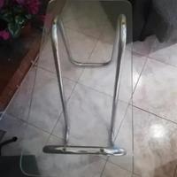 tavolo in acciaio e vetro porta tv 