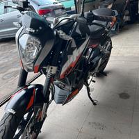 Ktm Duke 125 2016