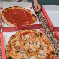 Pizzeria d'asporto forno al legno/ kebab