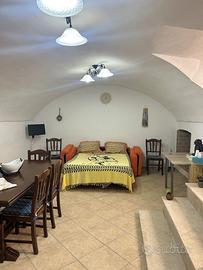 MONOLOCALE per 2 Persone 2 notti