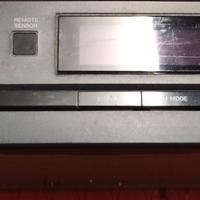 Aiwa Digital Synthesized Tuner TX-D9