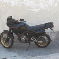 Honda NX 650 Dominator - 1992