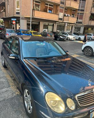 Mercedes benz E-270