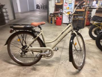 Bicicletta pedalata assistita 350 W