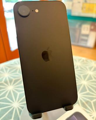 Apple iPhone 17e 256gb black come nuovo