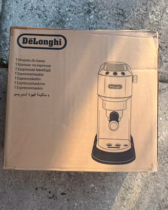 Macchina da caffè DeLonghi Dedica Style