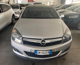 Opel Astra GTC 1.7 CDTI 125CV 3 porte Cosmo