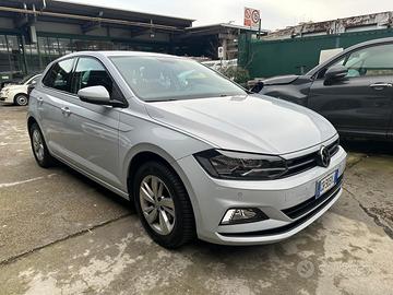 Volkswagen Polo 1.6 TDI 95 CV DSG 5p. Sport BlueMo