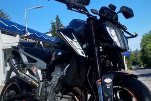 Ktm duke 790