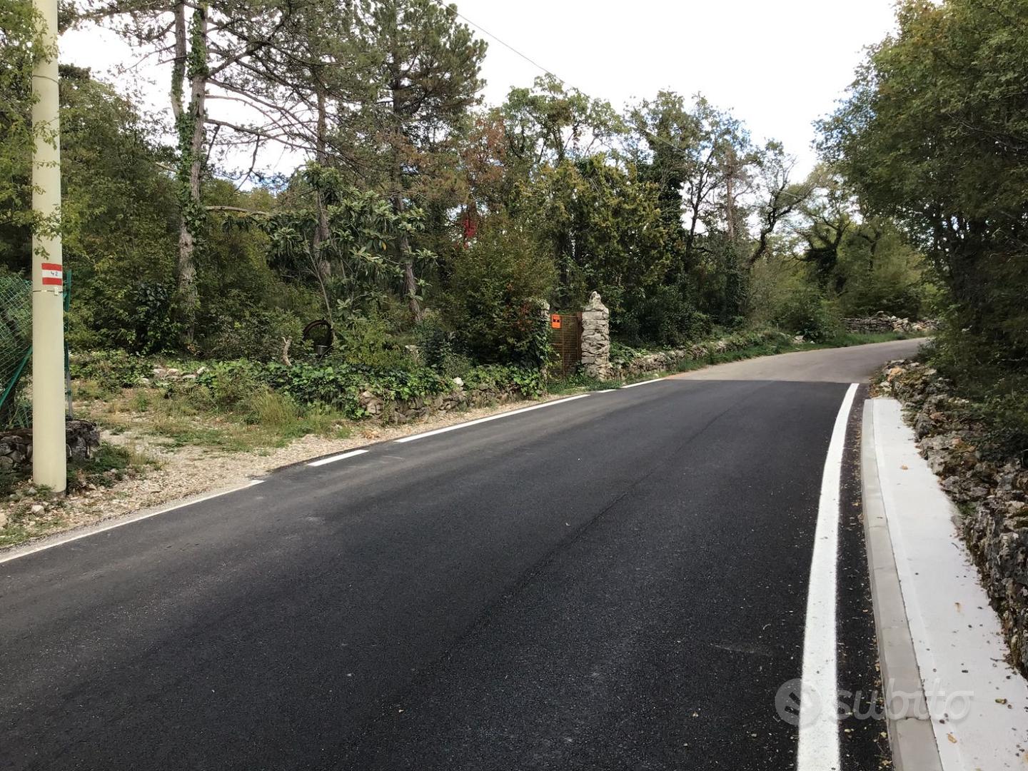 TERRENO 1100 MQ. FRONTE STRADA SGONICO TRIESTE - Vista 4