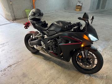 Honda CBR 650 - 2024