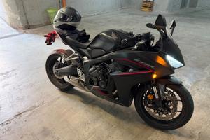 Honda CBR 650 - 2024