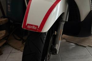 Aprilia scarabeo 300 S