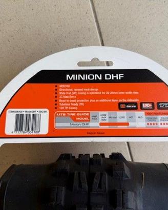 Maxxis Minion DHF 29x2.60 WT EXO+ TR 3C MaxxTerra 