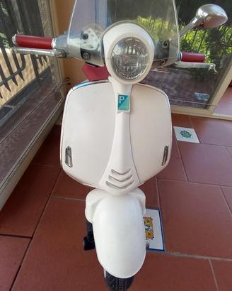 Moto Elettrica VESPA BIANCA