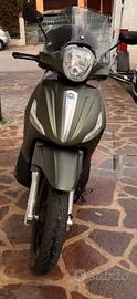 Piaggio Beverly 350