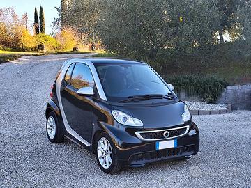 SMART ForTwo 1.0 71cv mhd Passion - 2012