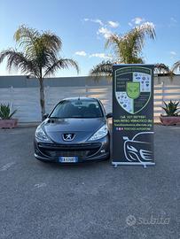 Peugeot 206 Plus 1.1 5p. GPL tagliando e distribuz