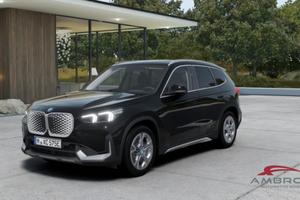 BMW iX1 edrive 20 Special Edition