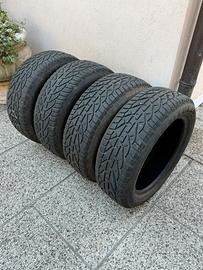 Gomme invernali  215/55/17  98v