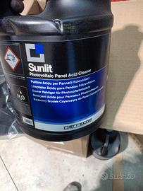 pulitore per pannelli fotovoltaici