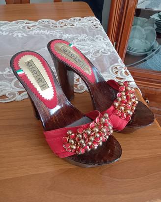 Zoccoli in legno estivi