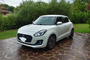 Suzuki Swift 1.2 top Hybrid