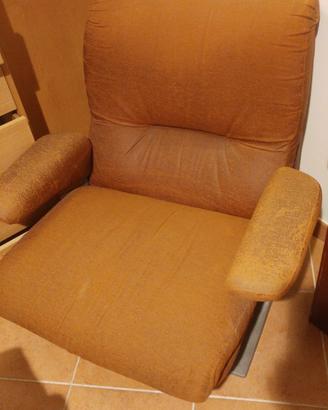 Poltrona design in pelle primi anni70europoltrona