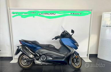 Vendita scooter Yamaha Tmax