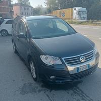 Volkswagen Touran 1.9 TDI 105CV 5 Posti cambio aut