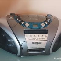Radio portatile thomson con lettore CD e cassetta