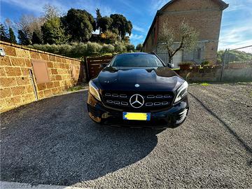 Mercedes GLA
