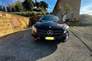 Mercedes GLA