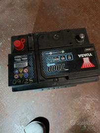 Batteria Yuasa 65 Ah 600A (EN)  EFB start and stop
