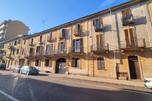 Appartamento di 118 m² con 3 locali e box auto a G